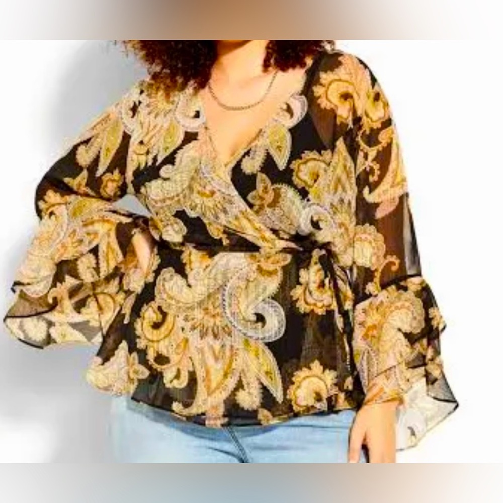 City Chic NWT Paisley Flutter Top XXS/12